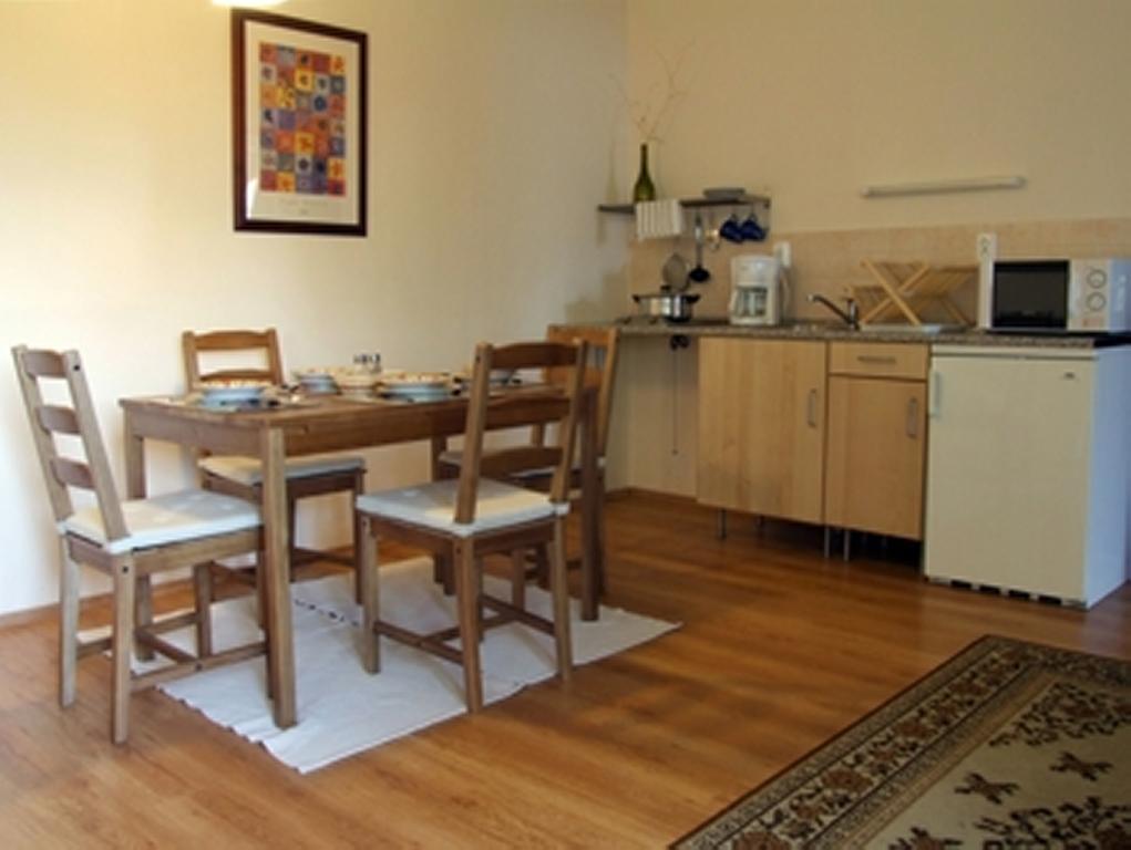 Ilona Apartmanhaz Komarom Room photo