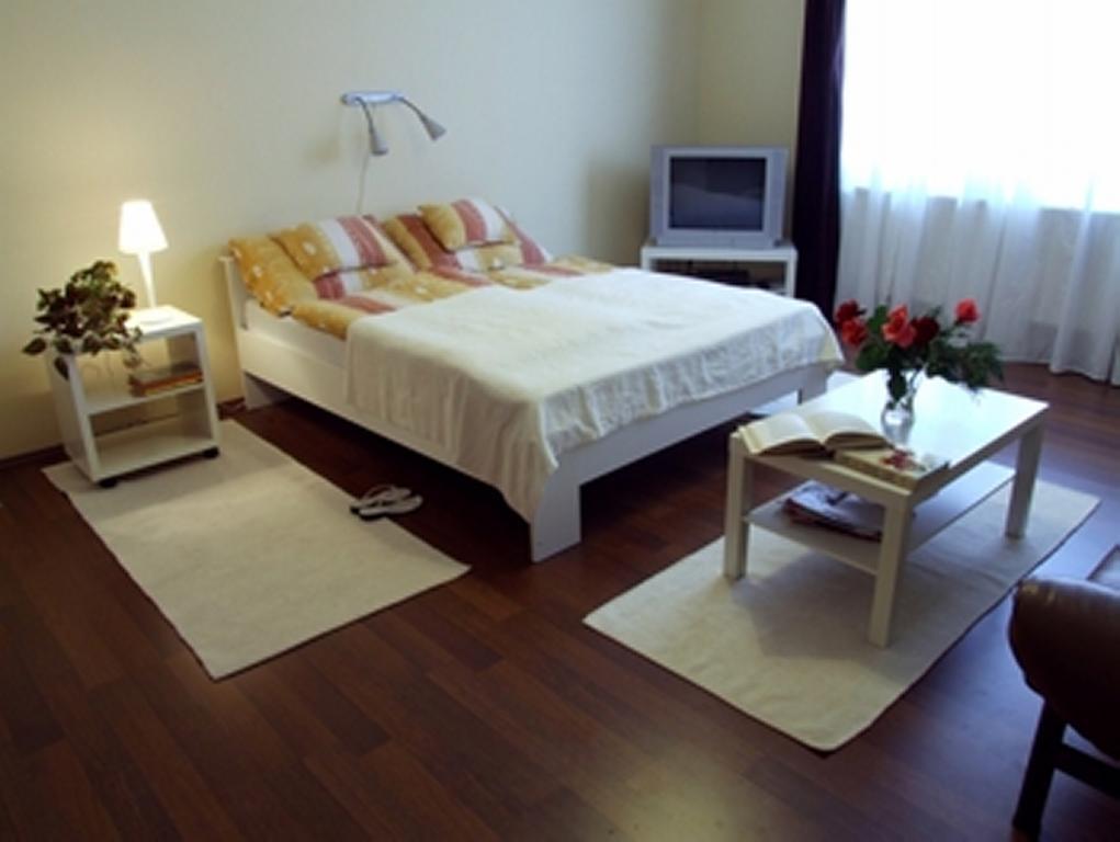 Ilona Apartmanhaz Komarom Room photo